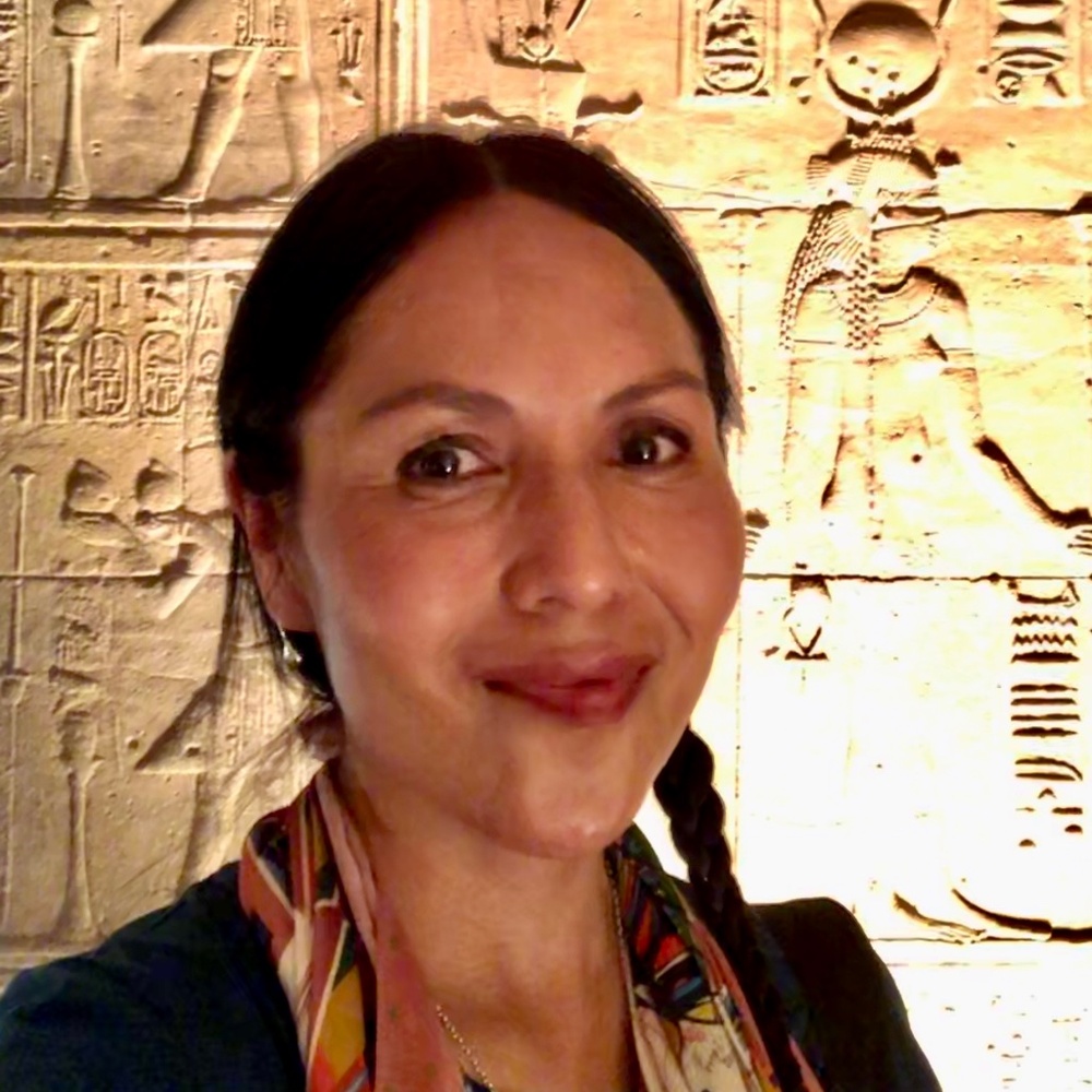 Meet your Posher, Carla